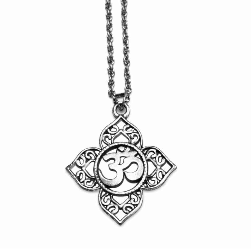 Collar Om Lotus