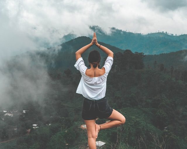 One of the best known yoga's pose is the tree pose